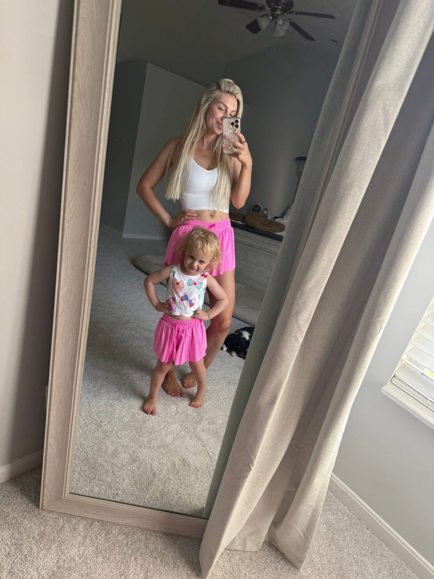 Flowy shorts with pockets